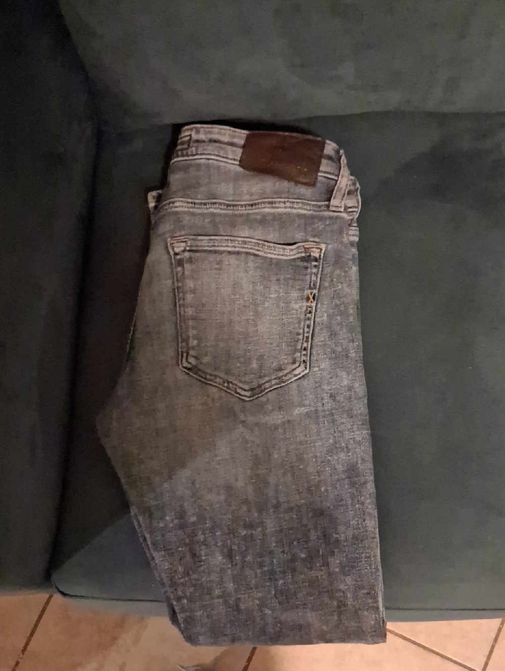 Men's Grey Washed Denim Jeans - Casual Straight Fit Express
